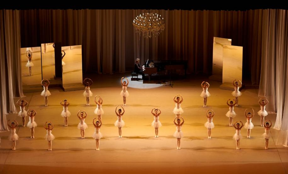 Suspensão das atividades na Escola de Dança Teatro Guaíra