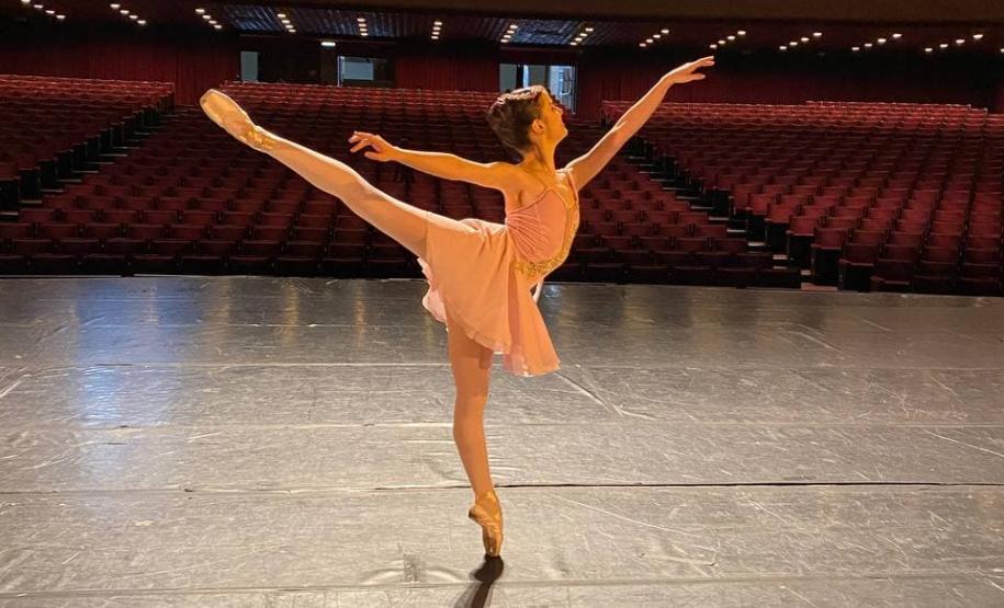 Escola de Dança Teatro Guaíra é finalista do Youth America Grand Prix2