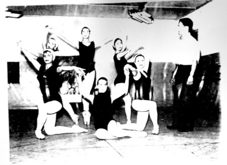 Primeiras alunas da Escola de Dança Teatro Guaíra, nos anos 50