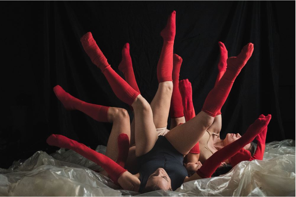 Seis mulheres que atuam nos bastidores inspiram espetáculo de dança contemporânea