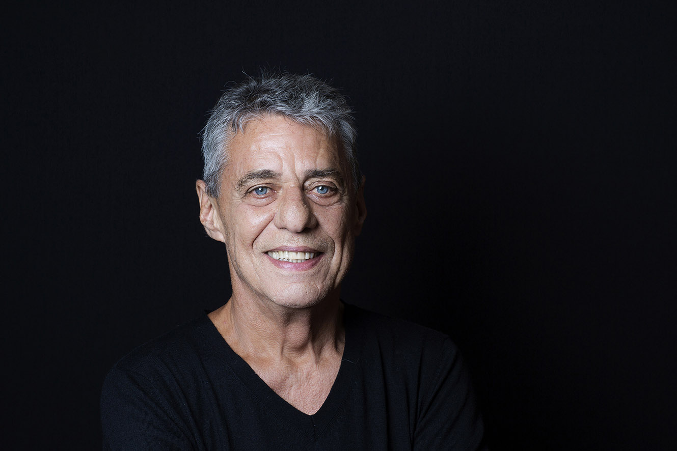 Ingressos para turnê de Chico Buarque em Curitiba