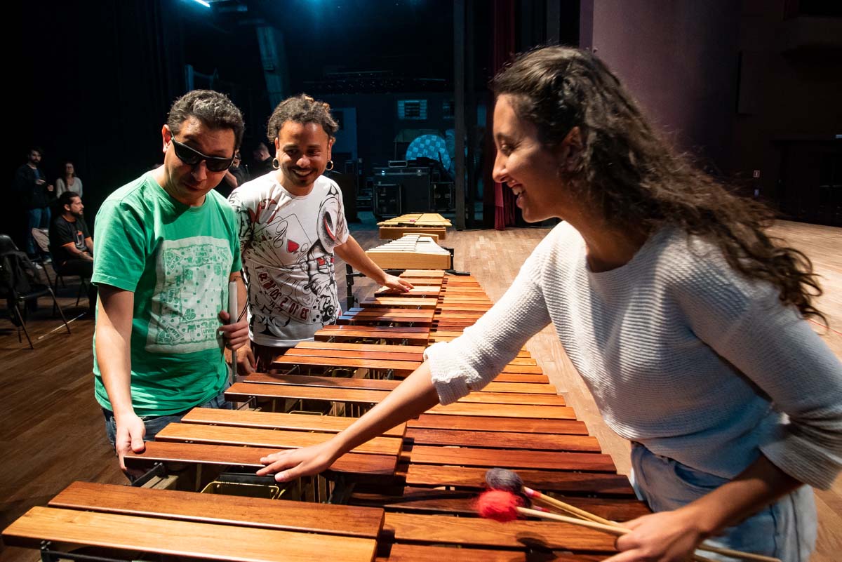 Orquestra Sinfônica do Paraná promove experiência para pessoas com deficiência visual