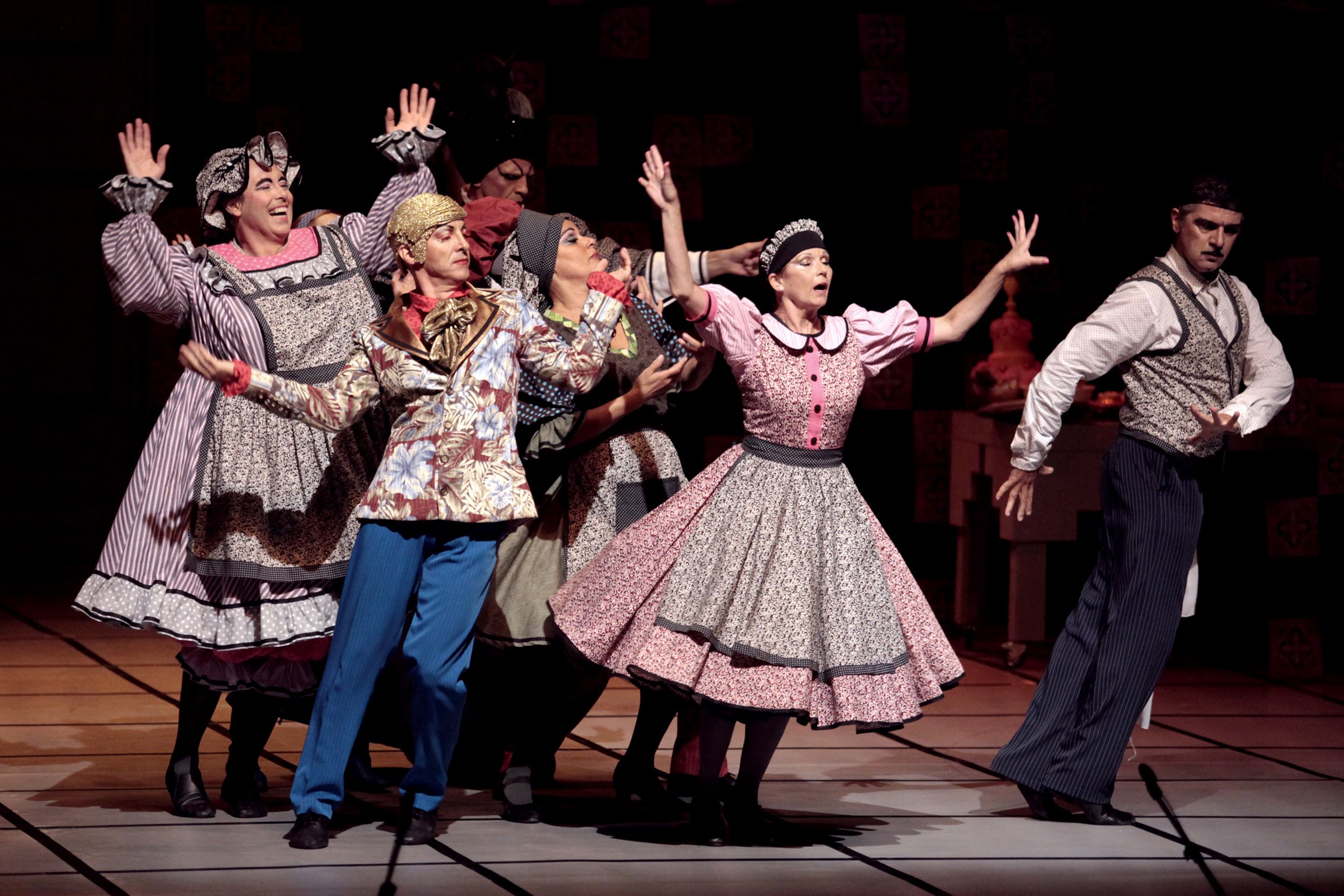 G2 - Cia de Dança em La Cena