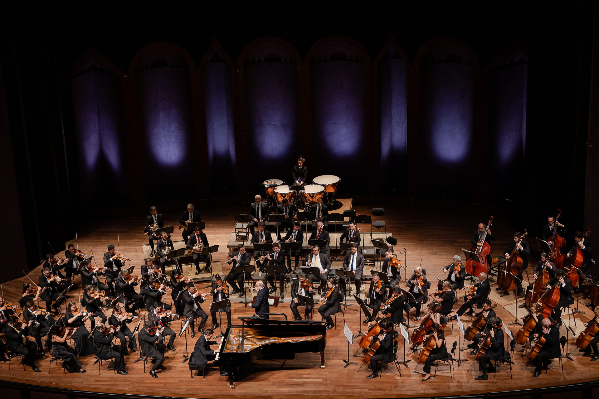 As oito apresentações da Série Ouro atraíram público com convidados especiais
