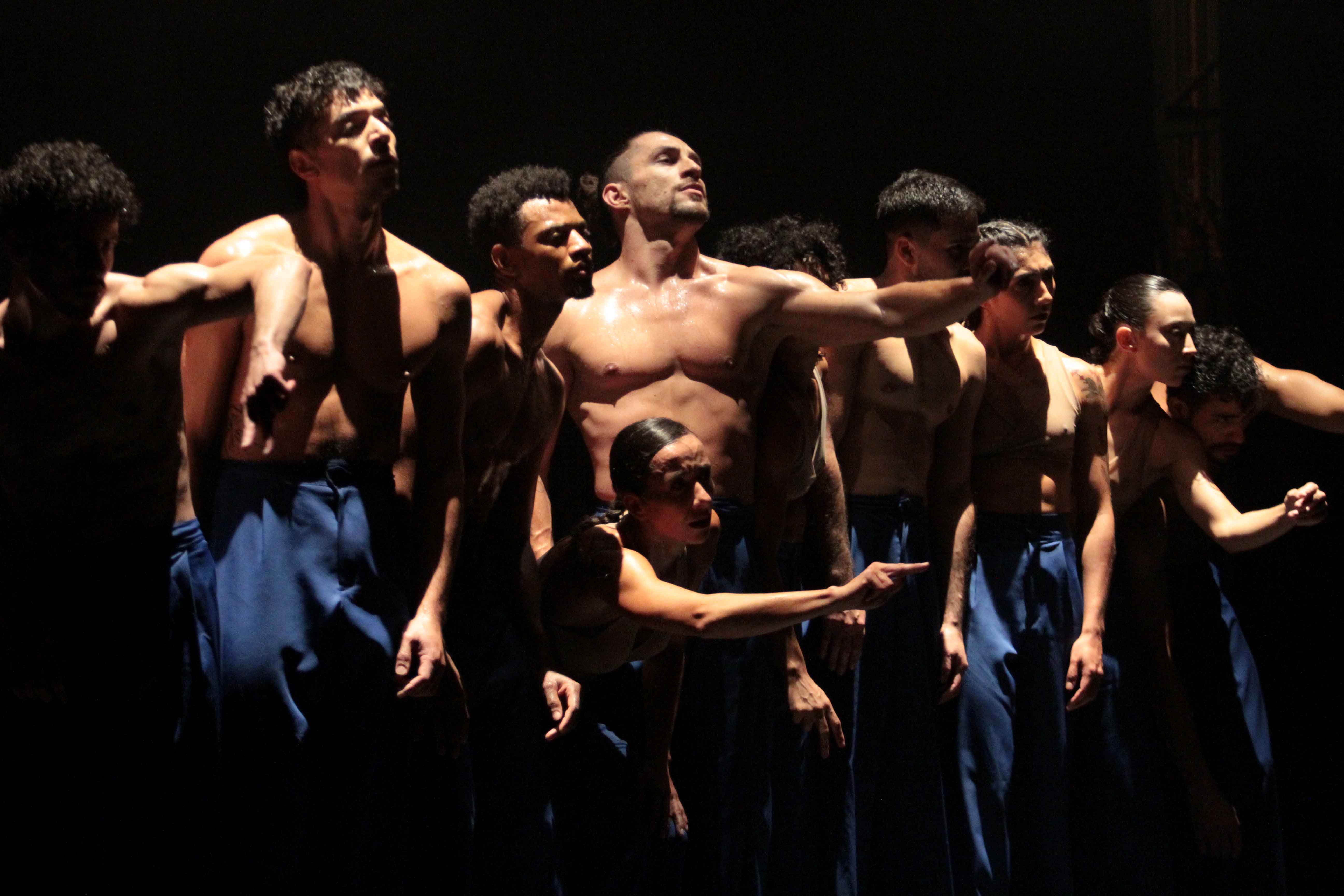 Ensaio aberto: V.I.C.A. e Castelo