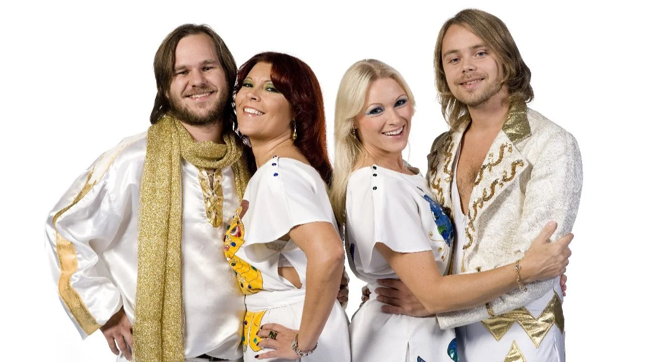 Guairão recebe o espetáculo internacional “THE SHOW”