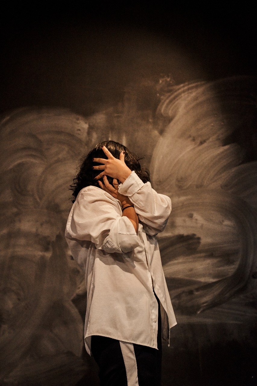 Espetáculo de dança contemporânea “HECATOMBE” estreia no Teatro José Maria Santos