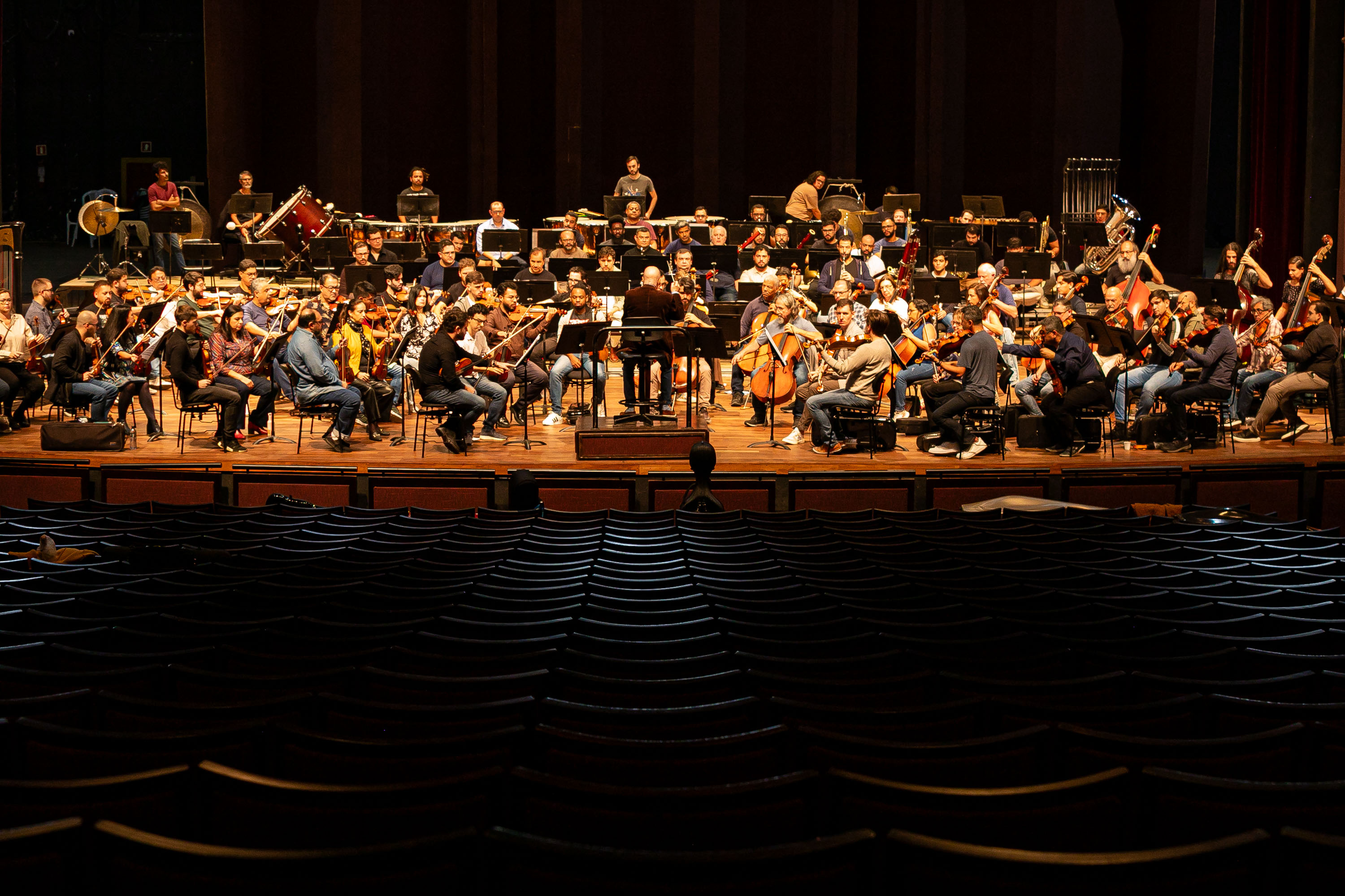 Símbolo da cultura no Estado, Orquestra Sinfônica do Paraná celebra 40 anos