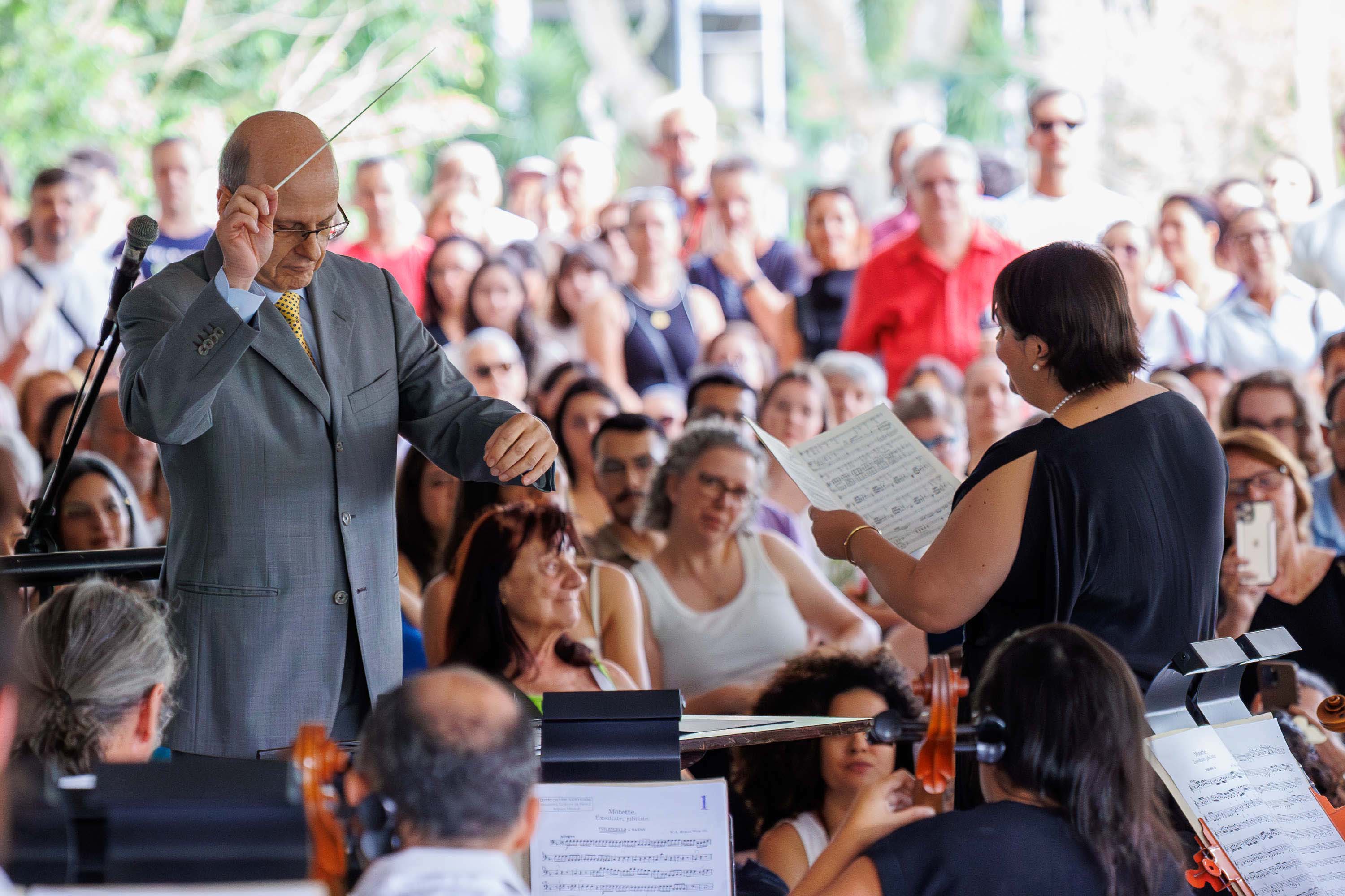 Projeto que leva Orquestra Sinfônica do Paraná para fora do Guaíra forma novas plateias
