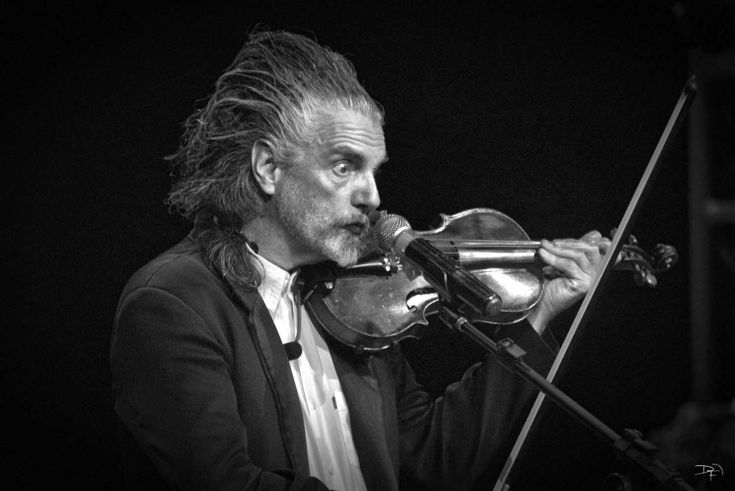 O universo cômico musical de Sbørnia Kontr’Atracka retorna ao Guaira