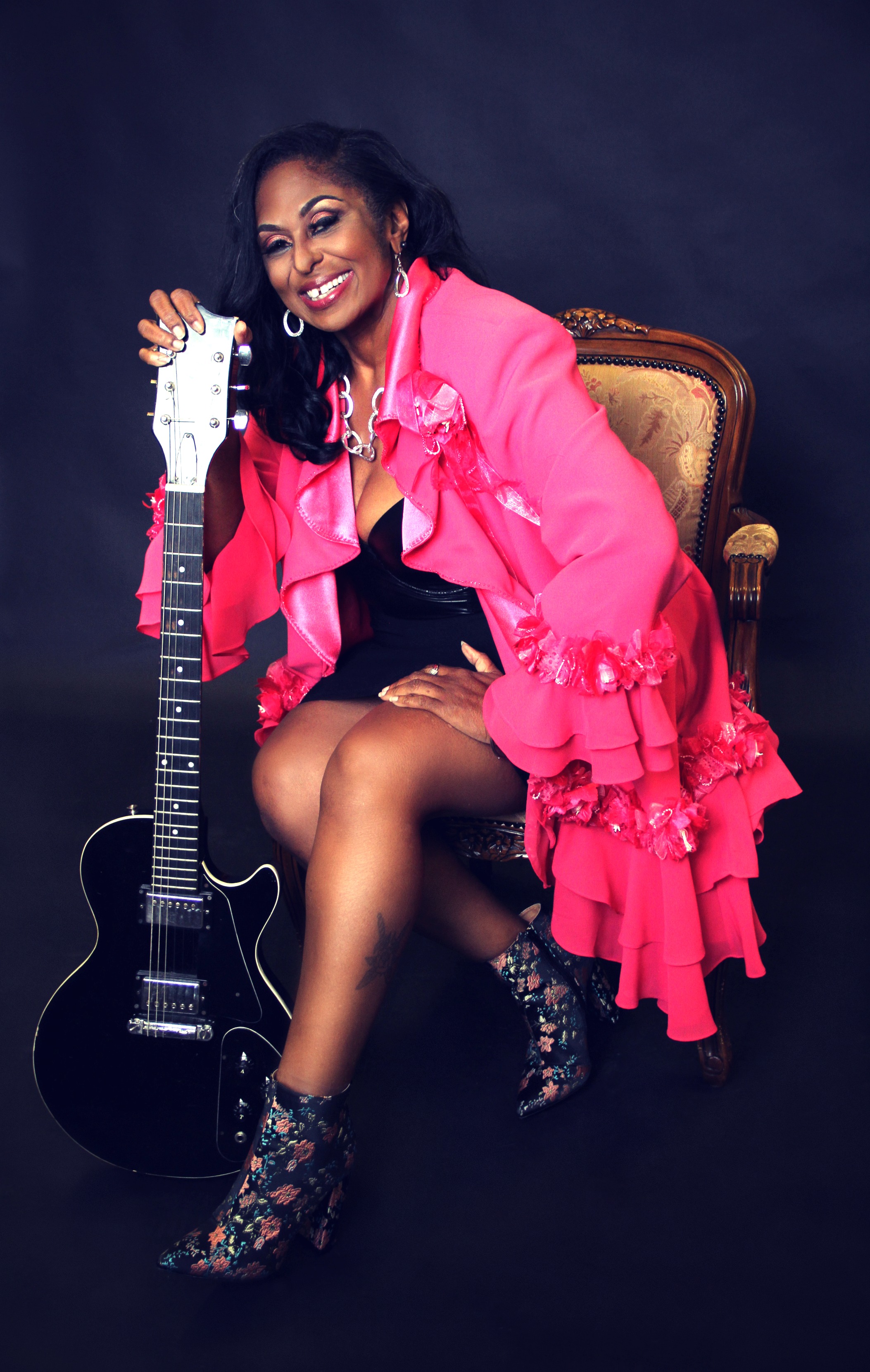 Centenário de B.B. King é Celebrado no Guairinha por Filha e Ex-Líder de Banda