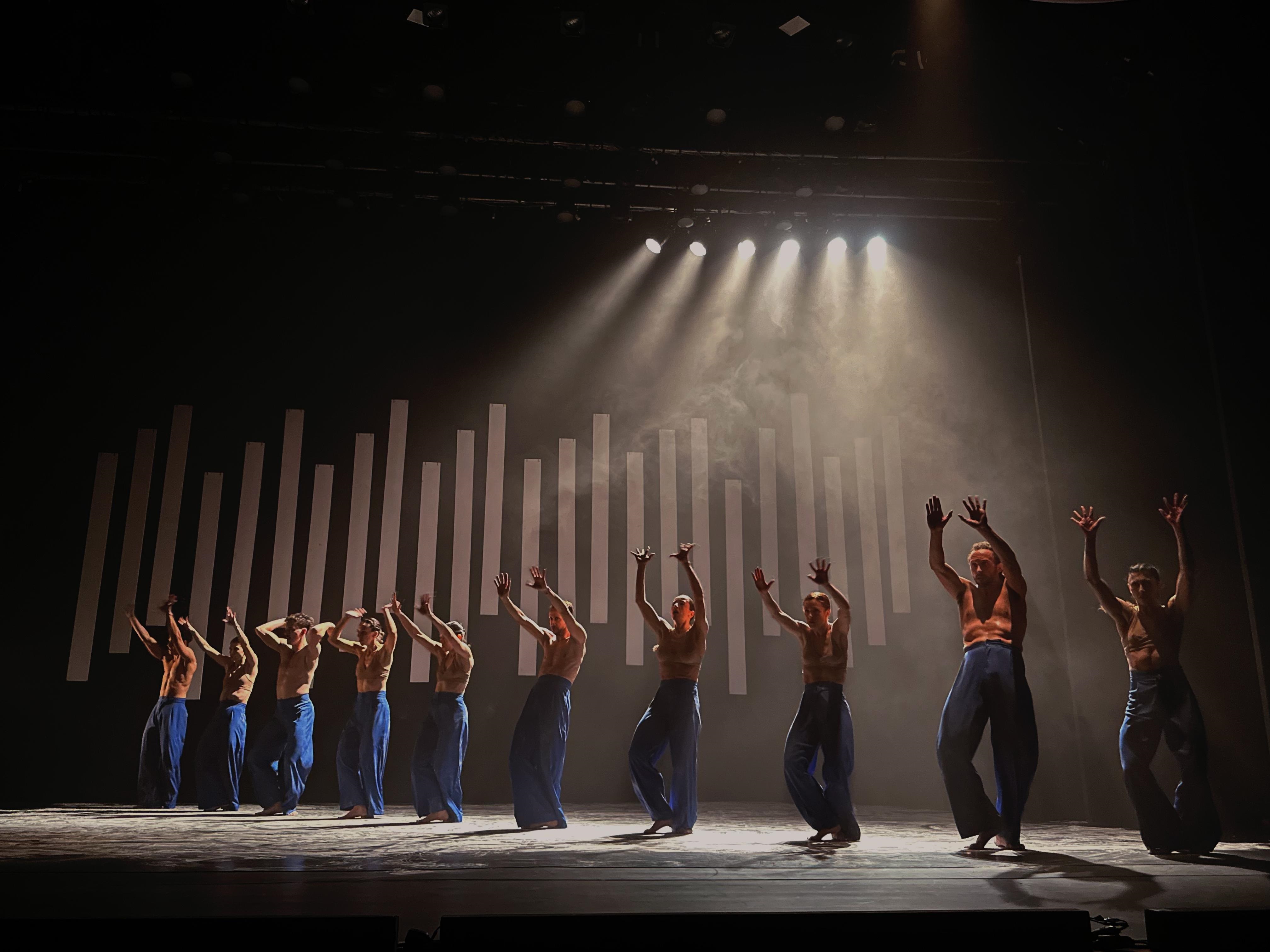 Balé Teatro Guaíra lota duas apresentações em Jacarezinho e emociona público do 20º Festival EnCena