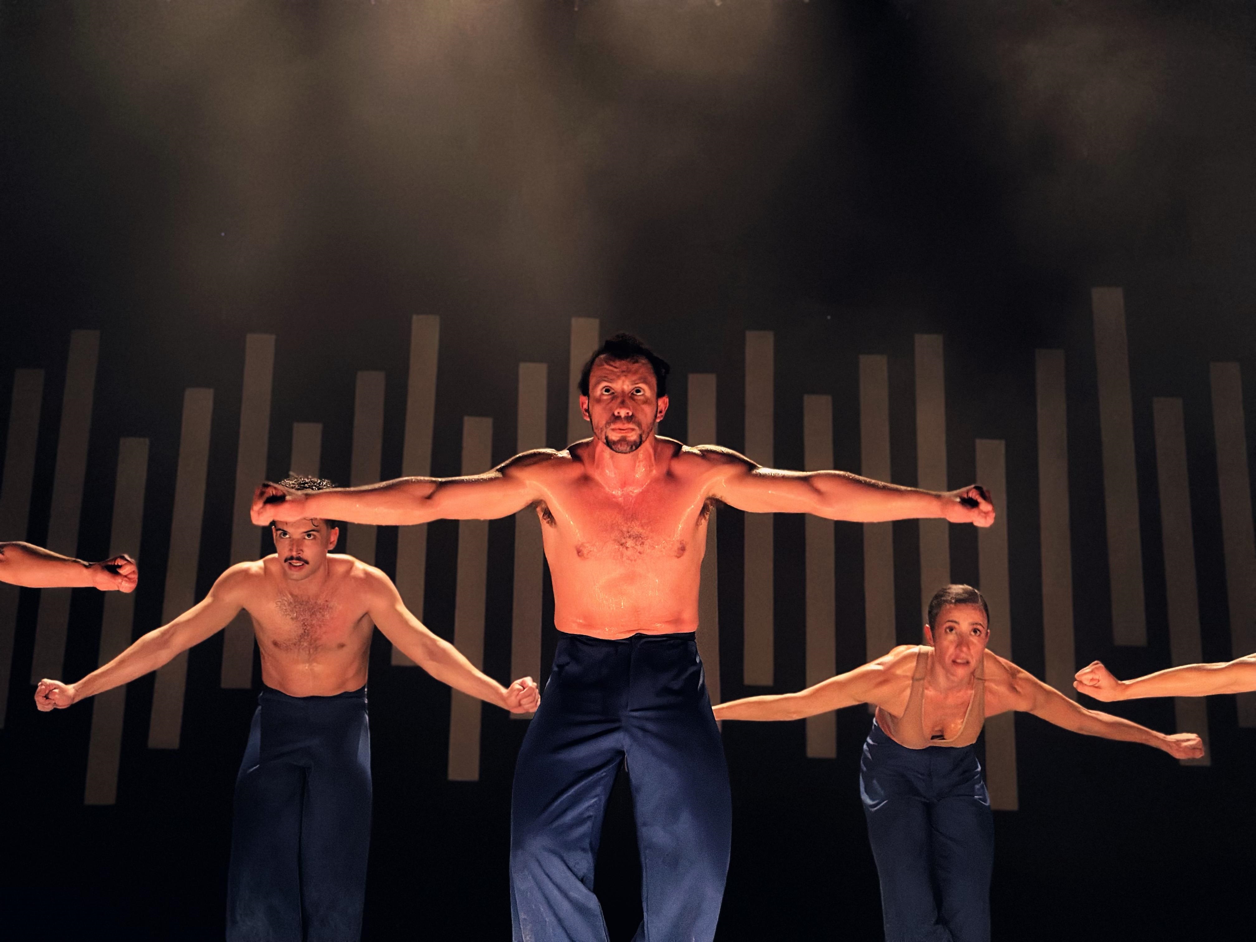 Balé Teatro Guaíra lota duas apresentações em Jacarezinho e emociona público do 20º Festival EnCena