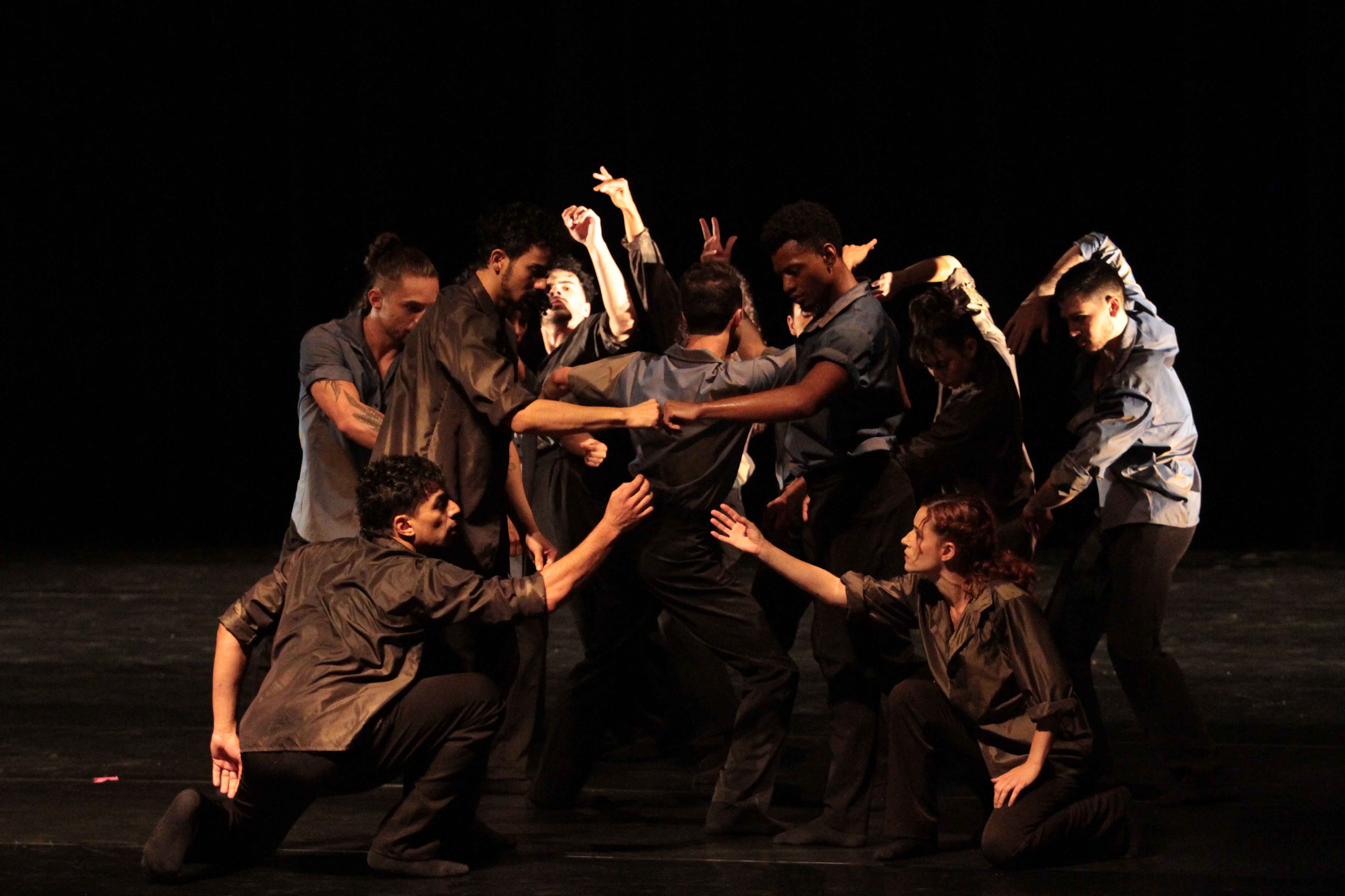 Balé Teatro Guaíra apresenta “Stol” e “V.I.C.A.” no Guairinha