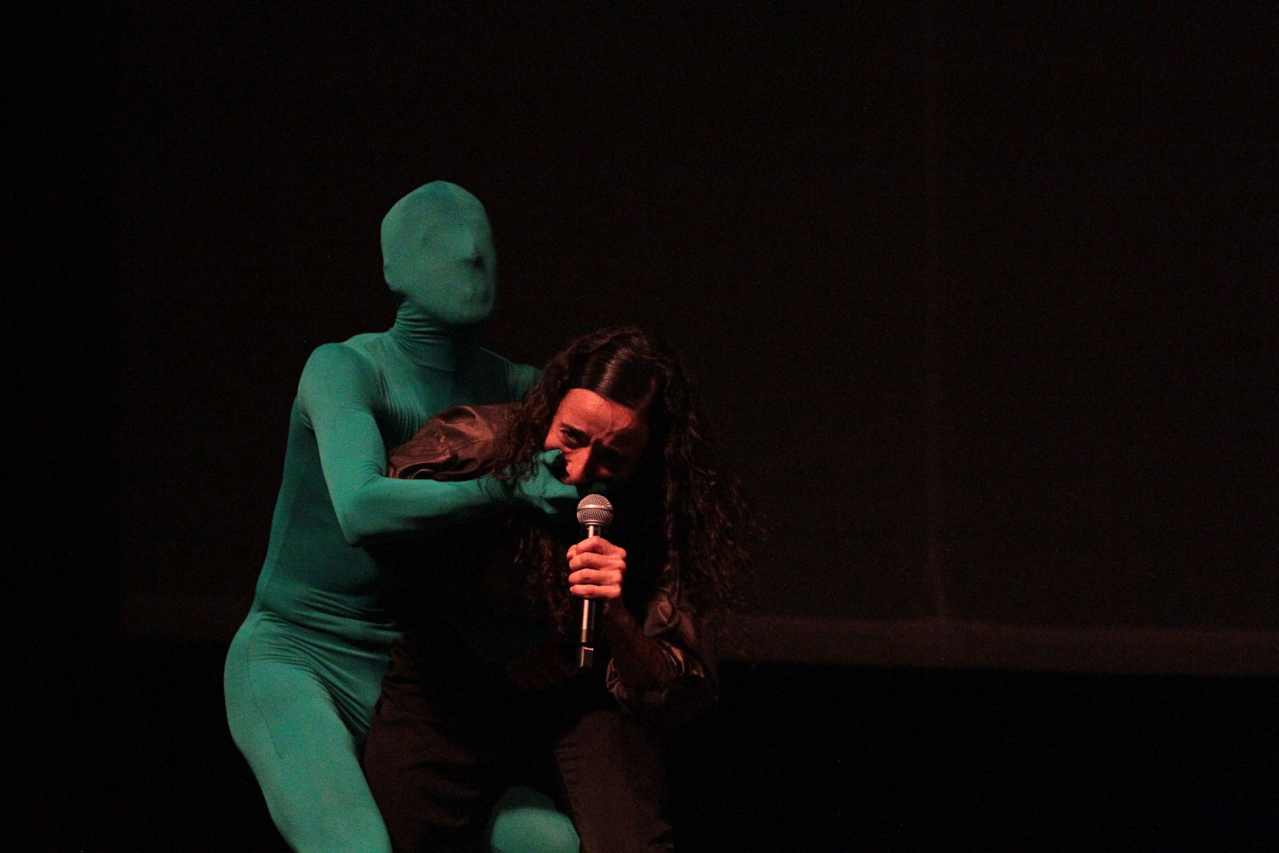 Balé Teatro Guaíra apresenta “Stol” e “V.I.C.A.” no Guairinha