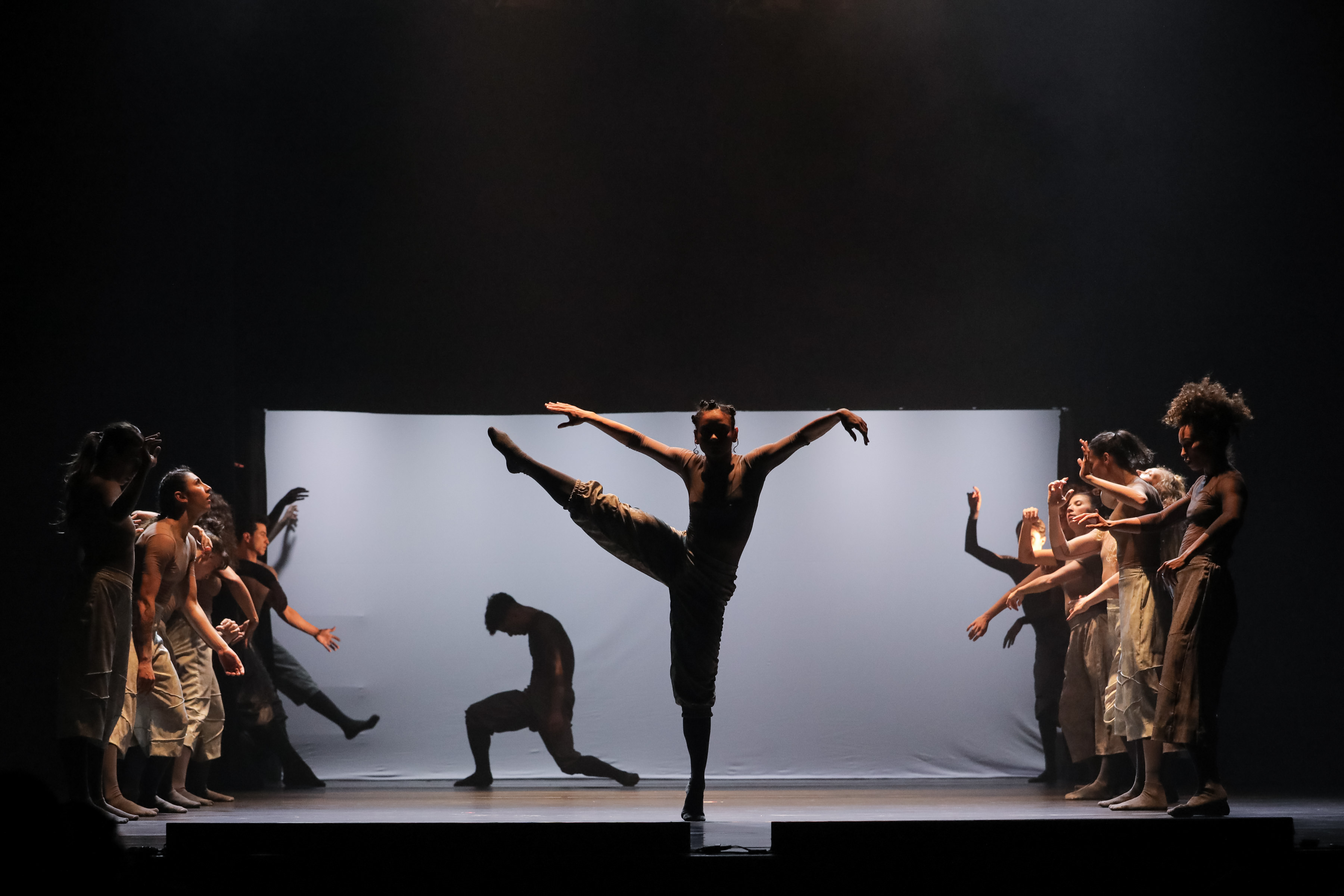 Balé Teatro Guaíra apresenta espetáculo que concorre a prêmio nacional em novembro, no Guairão