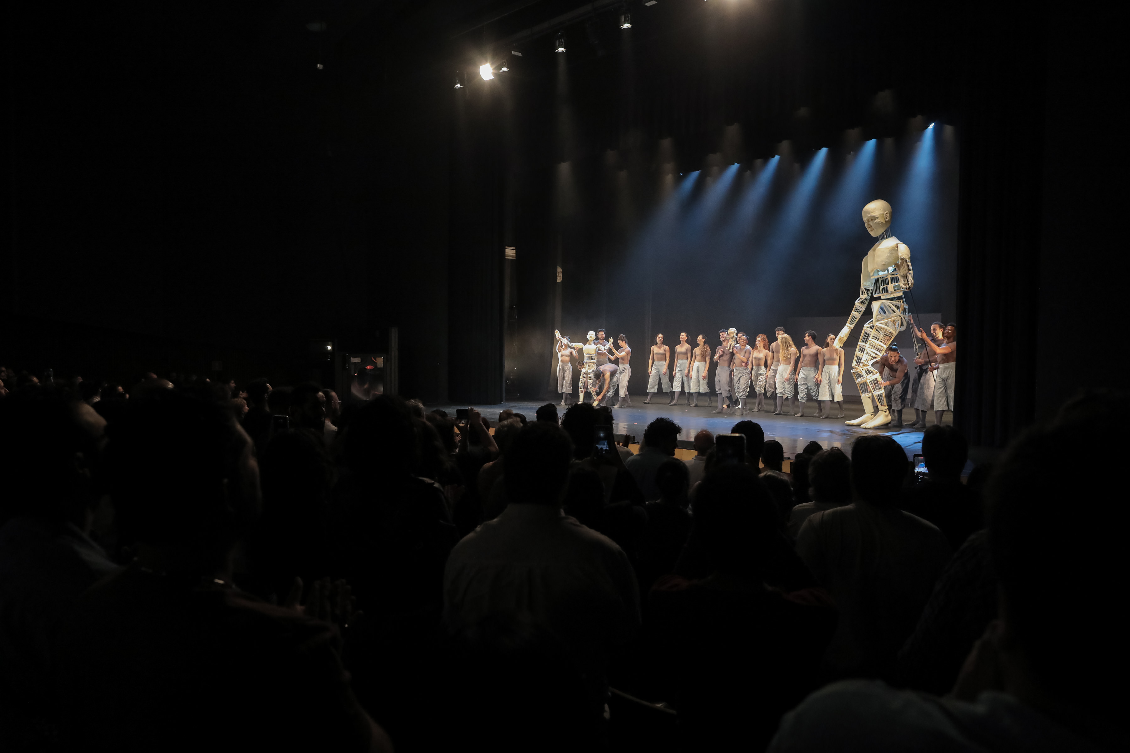 Balé Teatro Guaíra apresenta espetáculo que concorre a prêmio nacional em novembro, no Guairão