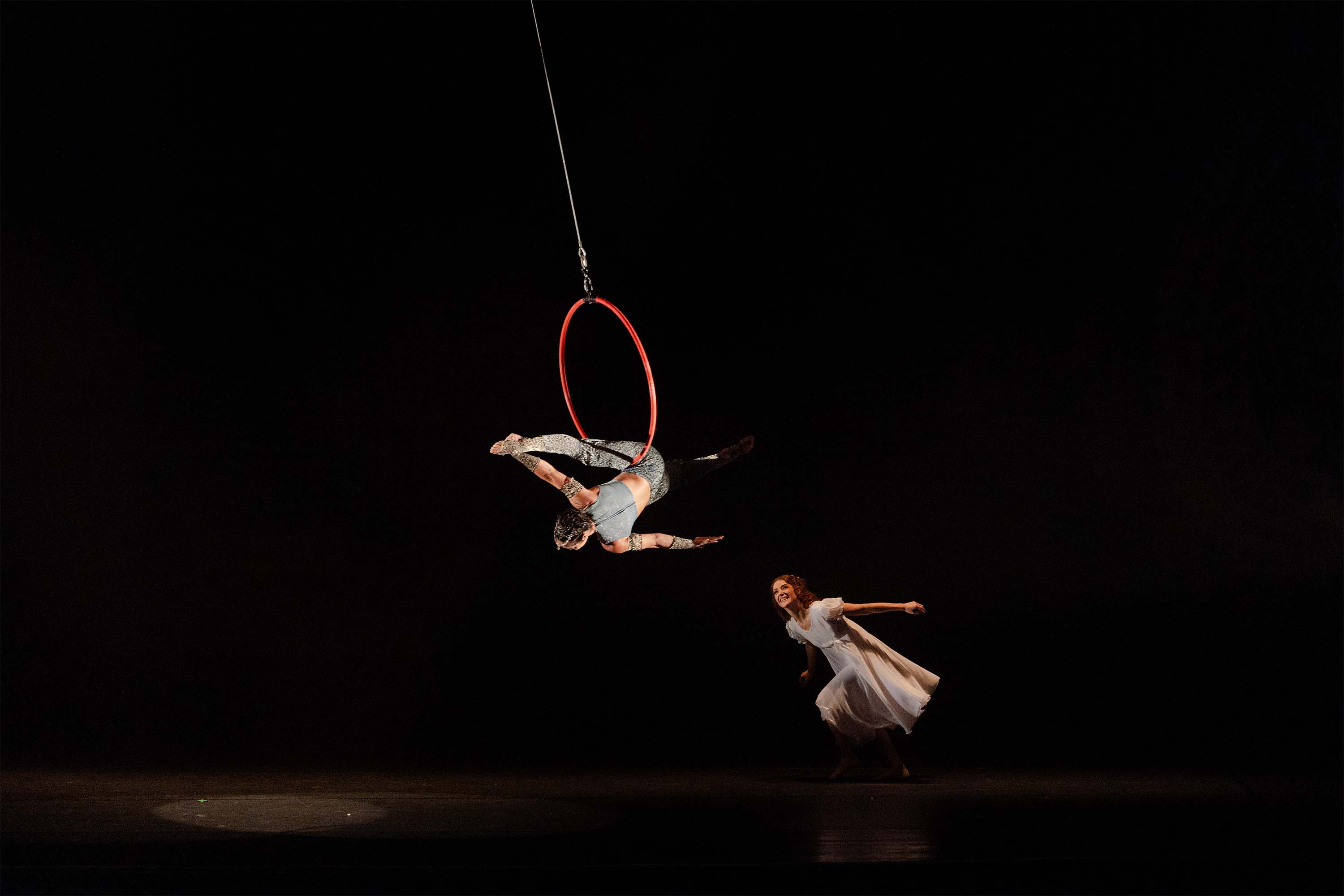 Teatro Guaíra será palco da abertura oficial do Natal de Curitiba 2025