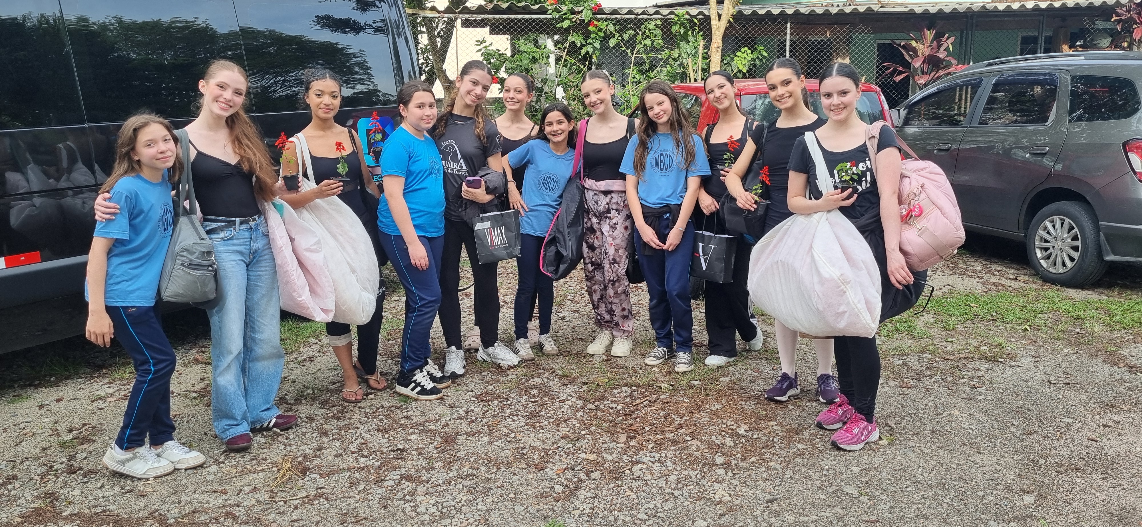 Escola de Dança Teatro Guaíra encerra o ano do projeto Pátios levando arte a mais de 5 mil pessoas