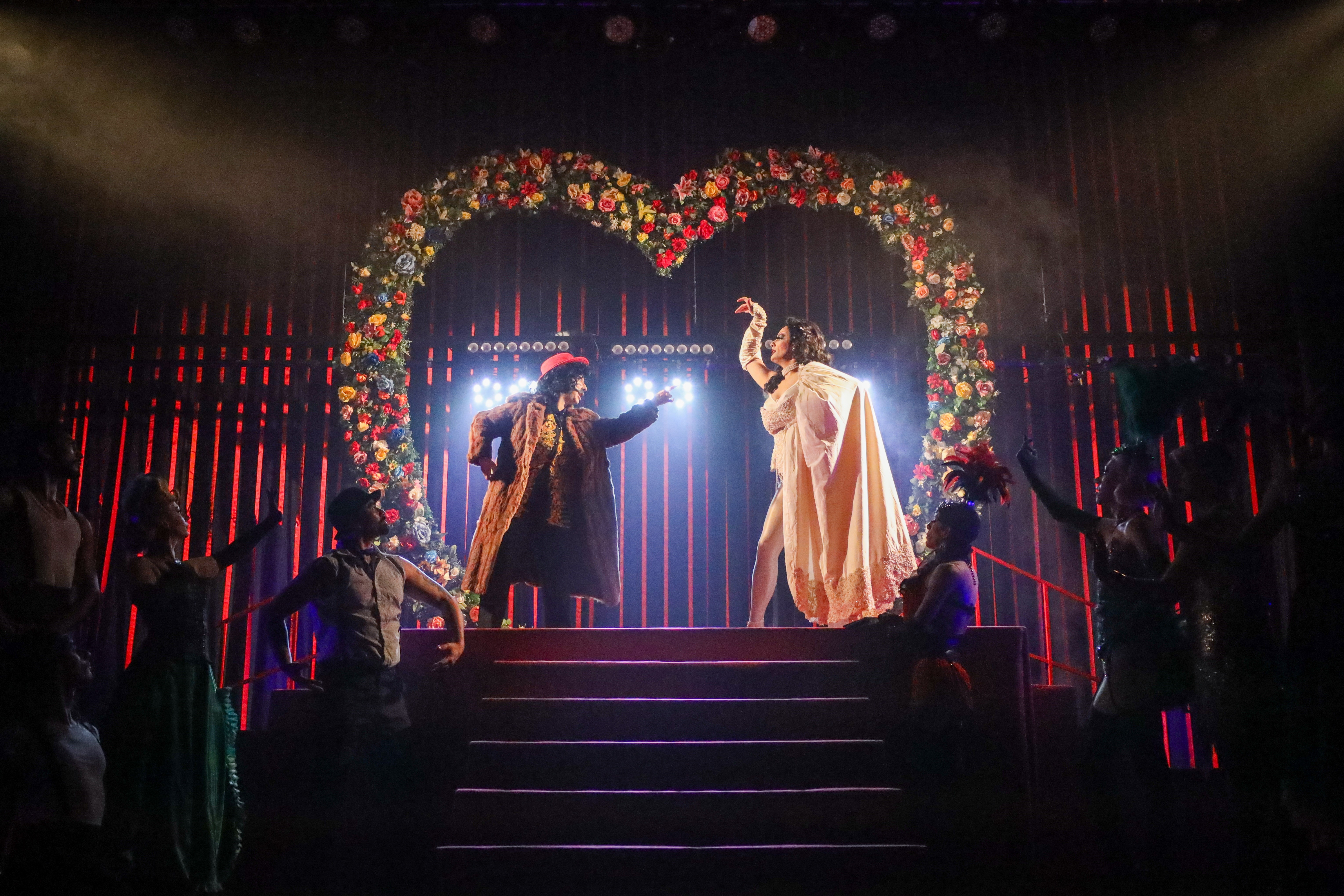 “O Grande Cabaré COMBO DRAG WEEK”