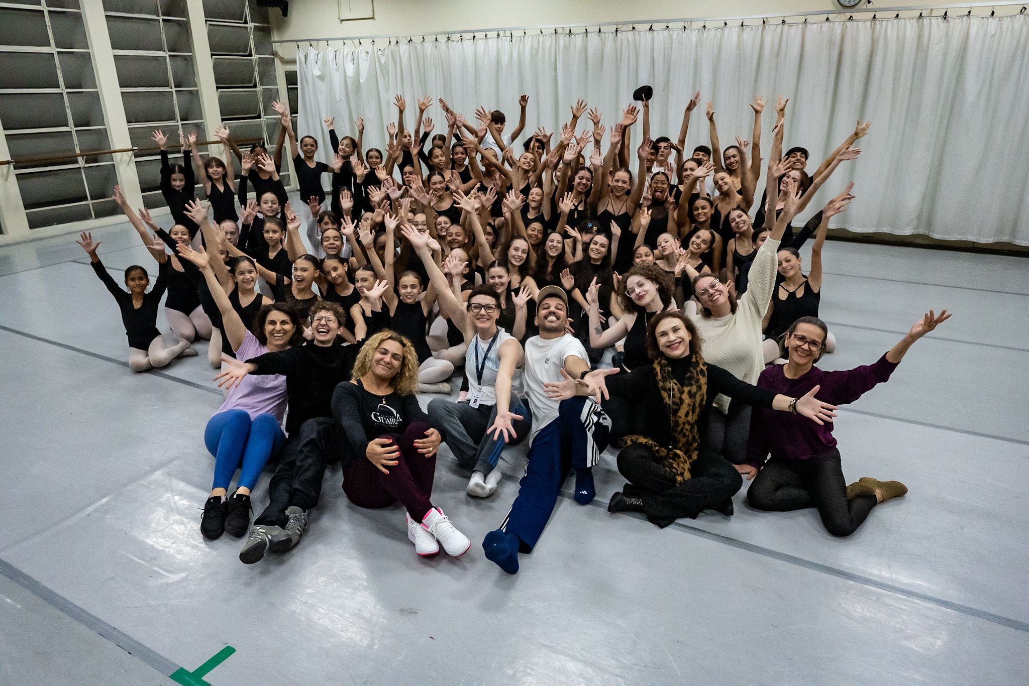 Mais de 15 mil alunos e de mil apresentações: Escola de Dança Teatro Guaíra celebra 70 anos
