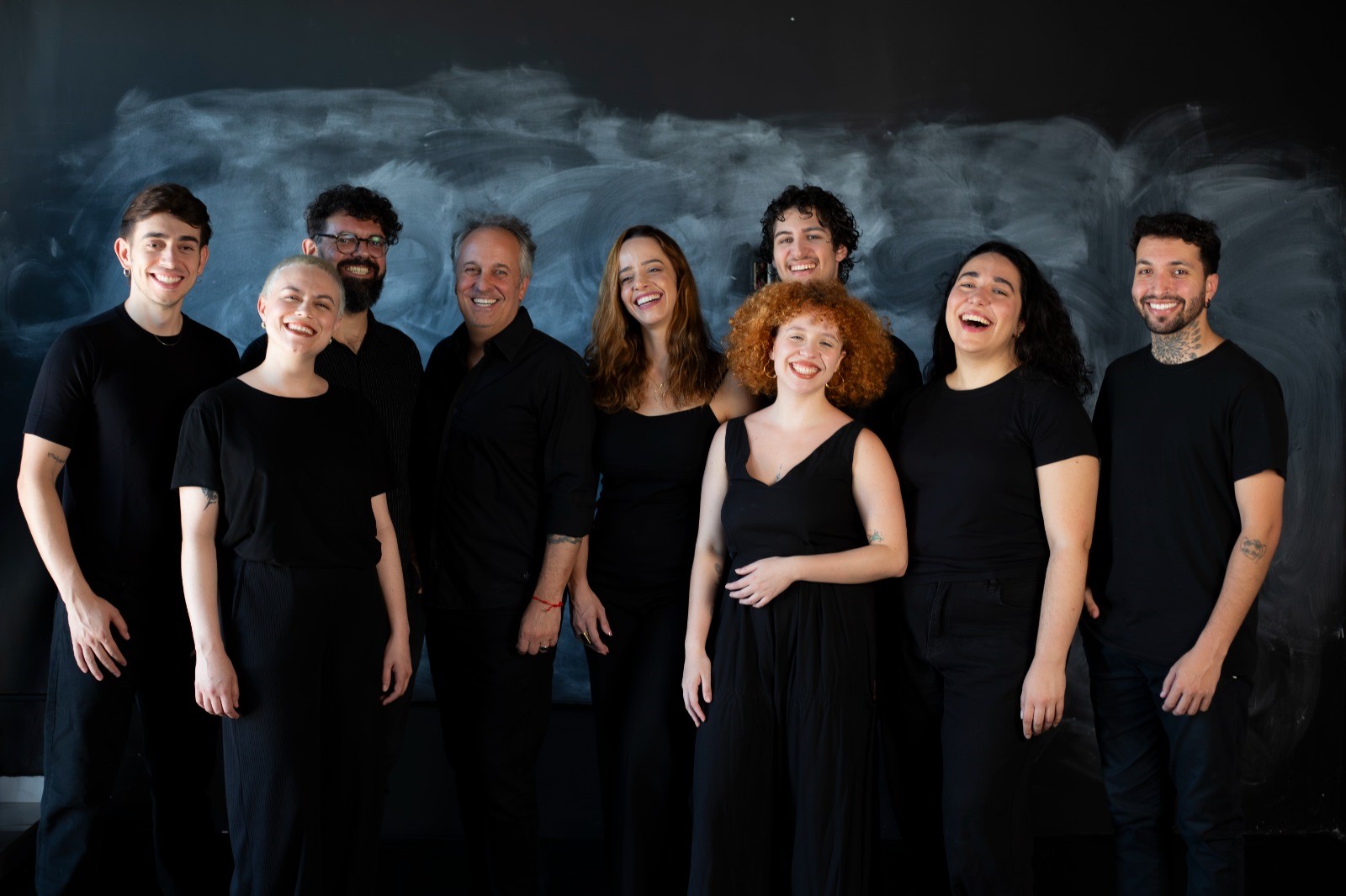 “O Grande Circo Místico e Dança da Meia Lua - In Concert”