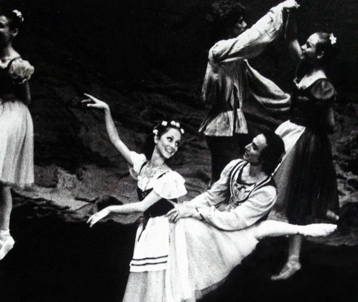Cena de Giselle com Ana Botafogo