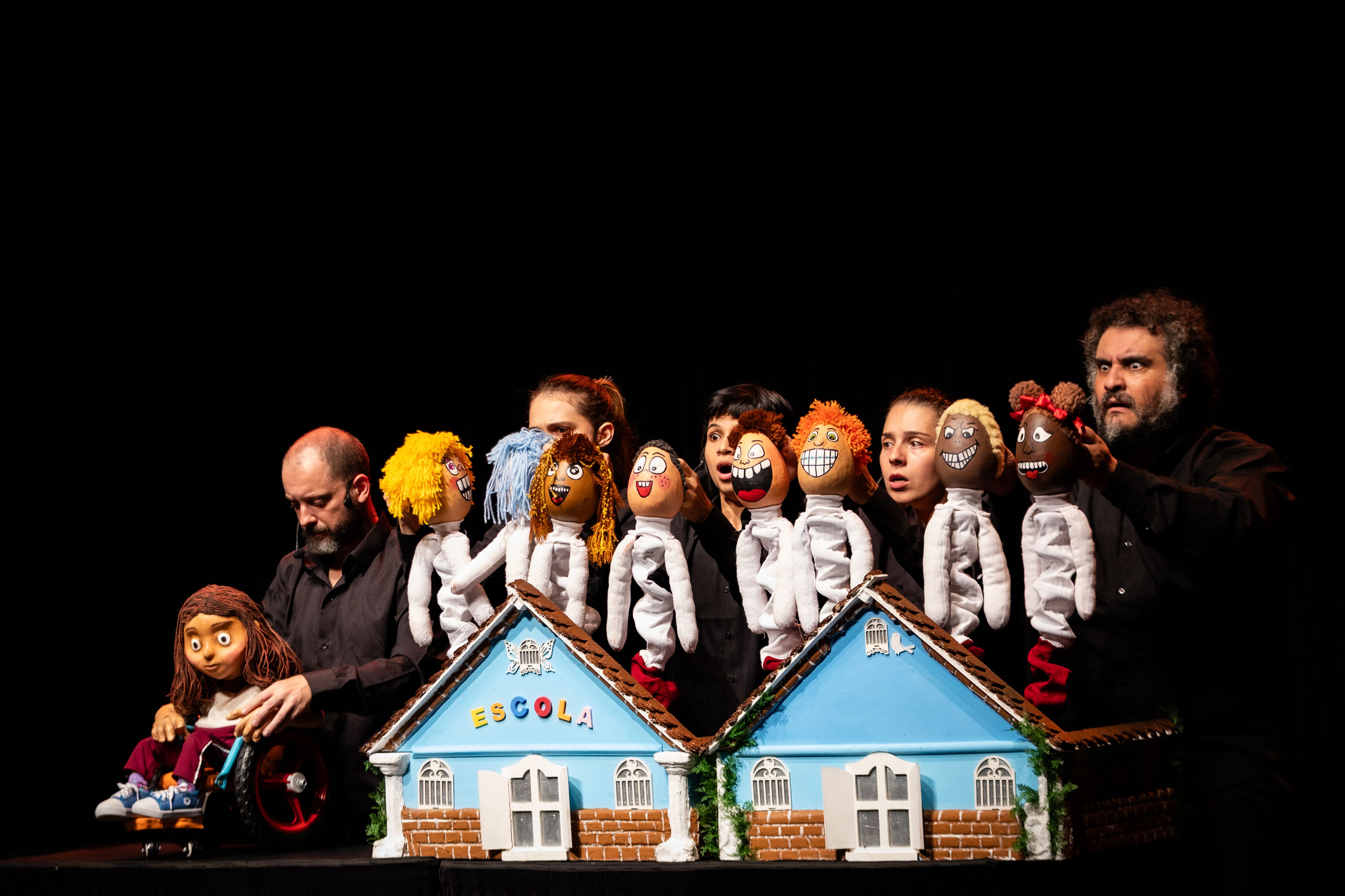 Festival Espetacular de Teatro de Bonecos celebra 25 anos com espetáculos nacionais e internacionais em Curitiba