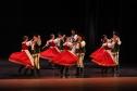 No Teatro Guaíra, em Curitiba, pela primeira vez no Brasil, a Companhia Nacional de Canto e Dança Śląsk, da Polônia, se apresentou ao lado do Balé Teatro Guaíra e do Grupo Polônes do Paraná Wisła. 