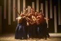 Bailarinos no placo do Guairinha