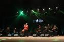 Palco e público no Guairão durante shows da Oficina de Música