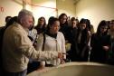Estudantes de arquitetura participam de visita guiada e conhecem os bastidores do  Teatro Guaíra