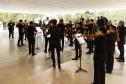 Concerto da Orquestra Sinfônica do Paraná no Museu Oscar Niemeyer é sucesso de público