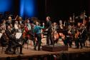 Mais de 1,3 mil pessoas assistem ao Concerto da Orquestra Sinfônica do Paraná com obras de Prokofiev