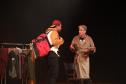 "Embrulha Pra Viagem"  leva o humor irreverente do digital ao palco do Guairinha