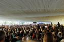 Público lota o vão do MON para assistir o concerto da Orquestra Sinfônica do Paraná 