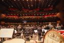 Emoção e despedida marcam concerto da Orquestra Sinfônica do Paraná que teve como tema a amizade