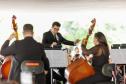 Penúltimo concerto da Orquestra Sinfônica do Paraná no vão do MON  reuniu mais de mil pessoas. 