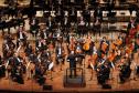 Concerto dos 41 anos da Orquestra Sinfônica do Paraná leva mais de 4,3 mil pessoas ao Guaíra 