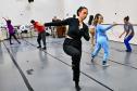 Teatro Guaíra oferece curso gratuito de técnicas corporais para artistas do movimento