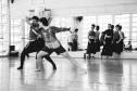 Estreia nesta semana: “GiselleS” transforma clássico em uma história sobre identidade, amor e aparência