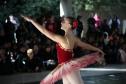 Projeto "Pátios"  Pátios leva dança para as quadras de escolas públicas, com a missão de descentralizar o acesso às artes em todo o Paraná.