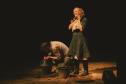 Premiado “Tom na Fazenda”, com Armando Babaioff, retorna ao Teatro Guaíra