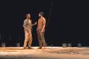 Premiado “Tom na Fazenda”, com Armando Babaioff, retorna ao Teatro Guaíra