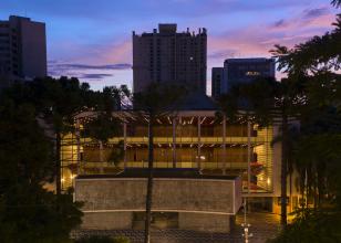 Teatro Guaíra seleciona arquivista e fisioterapeuta