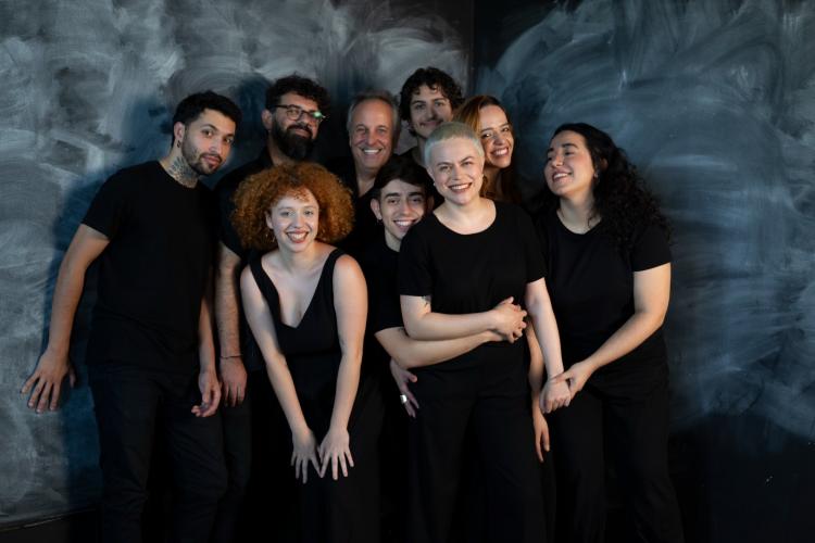 “O Grande Circo Místico e Dança da Meia Lua - In Concert”