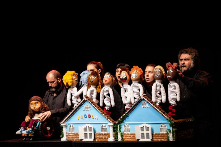 Festival Espetacular de Teatro de Bonecos celebra 25 anos com espetáculos nacionais e internacionais em Curitiba