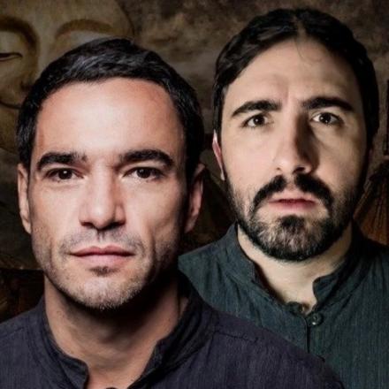 Caio Blat e Pedro Henrique Müller apresentam o espetáculo "Subversão Kafka", no Guairinha