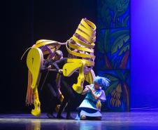 Balé Teatro Guaíra encena Lendas Brasileiras
