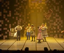 Imagem de espetáculo acontecido no Teatro Guaíra